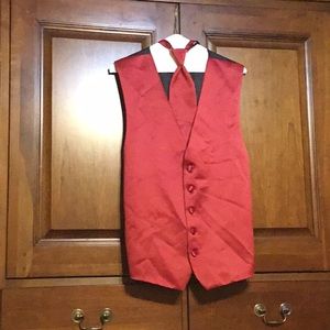 Tommy Hilfiger formal vest & tie. Burgundy